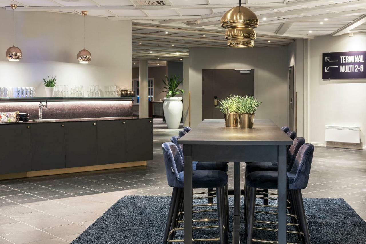 คลาเรียน โฮเทล แอนด์ คองเกรส สนามบินออสโล Hotel การ์เดอร์โมน ภายนอก รูปภาพ